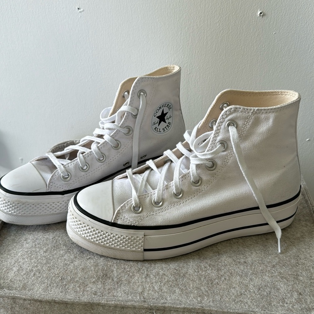 White platform converse